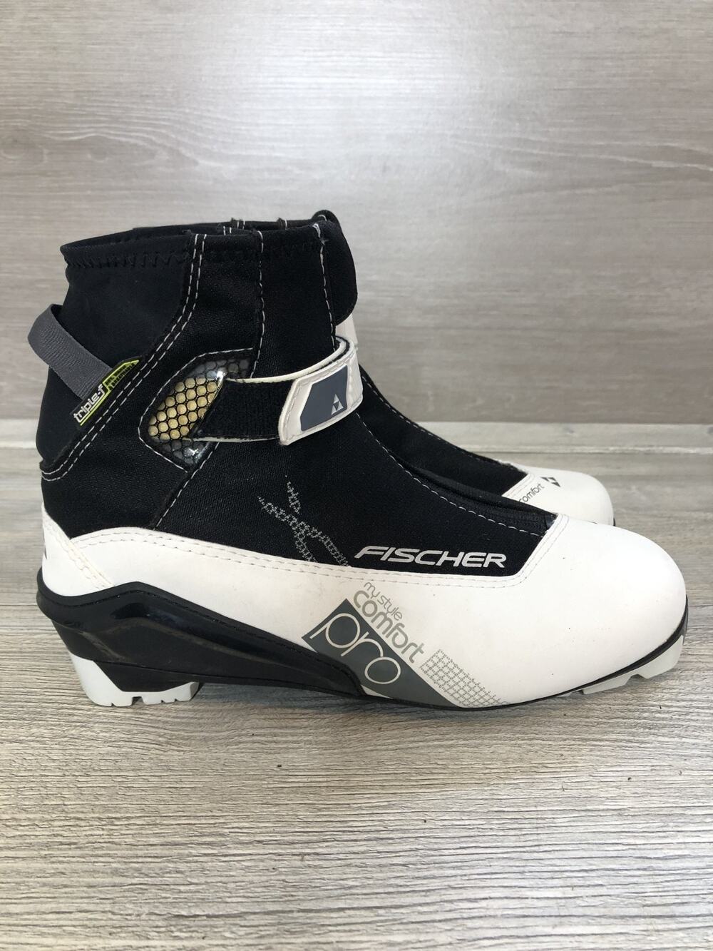 Fischer XC My Style Comfort Pro Women’s Ski Boots Size EU 40 9.5 US Speed Lock